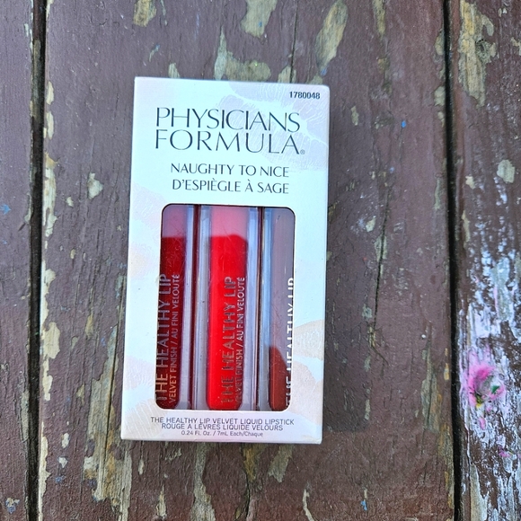 Physicians Formula Naughty to Nice Lip Set - Red and Pink - Picture 3 of 9